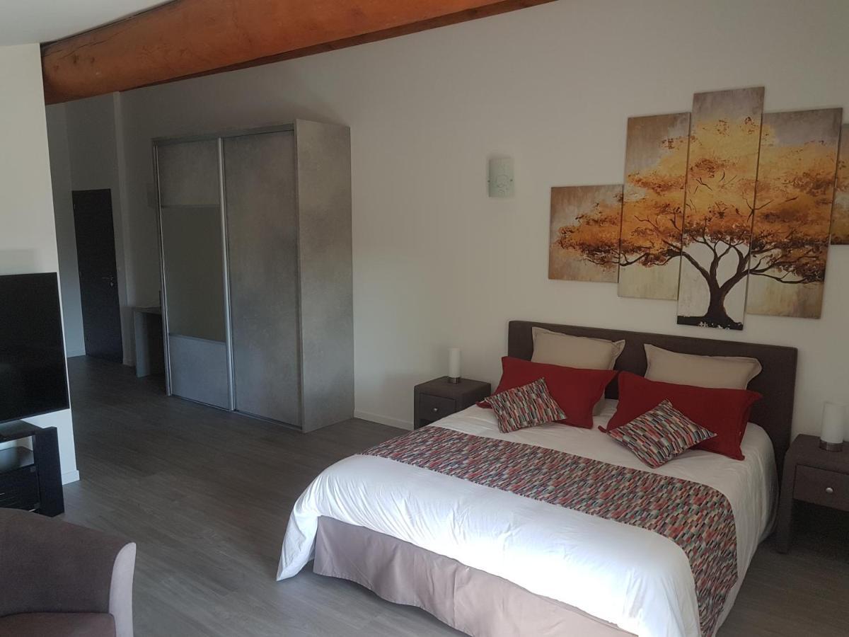 카바용 Mas Des Fugueyrolles B&B 외부 사진